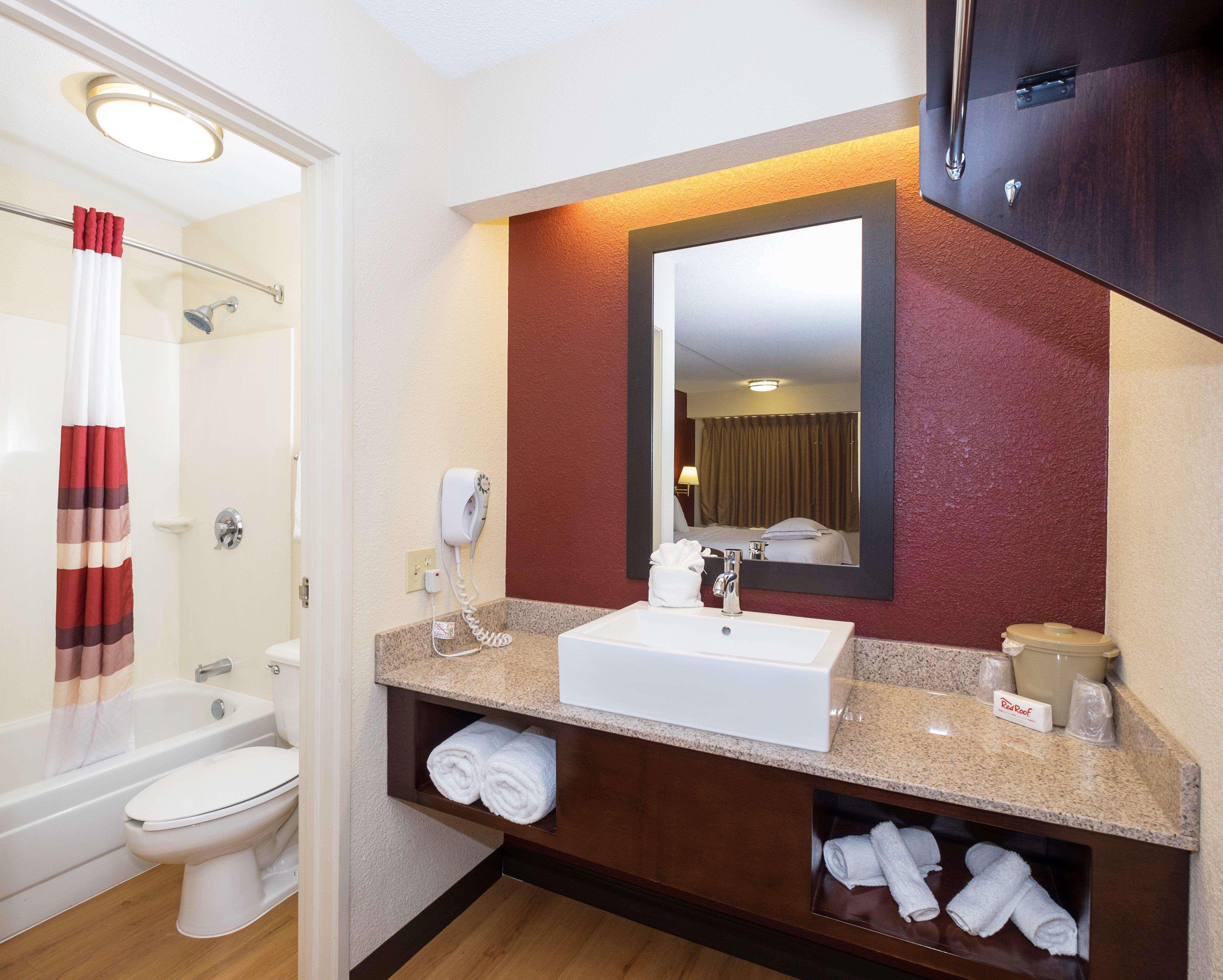 Red Roof Inn Plus+ Columbus - Dublin Bagian luar foto